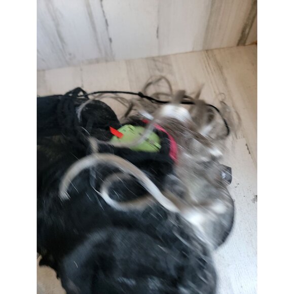 Gemmy AS IS witch green hanging witch Halloween home decor - Picture 10 of 13